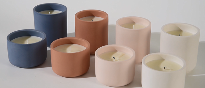 Candle Making Tins: Essential Containers for Creative Candle Projects